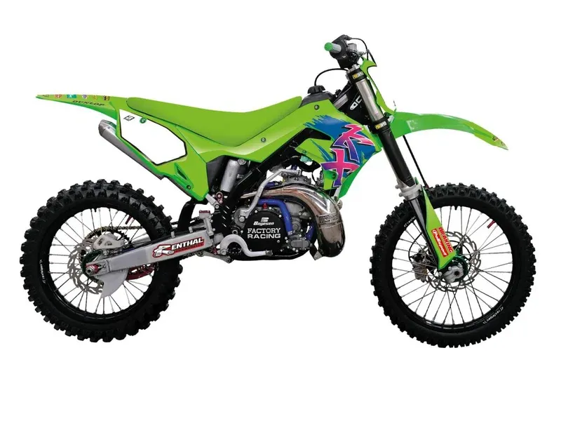 Best?ll nu GRAPHIC W/S RETRO KX